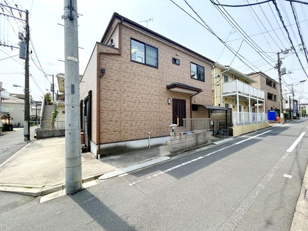 南長崎3丁目借地権付戸建 前面道路含む外観 南長崎3丁目借地権付戸建 前面道路含む外観