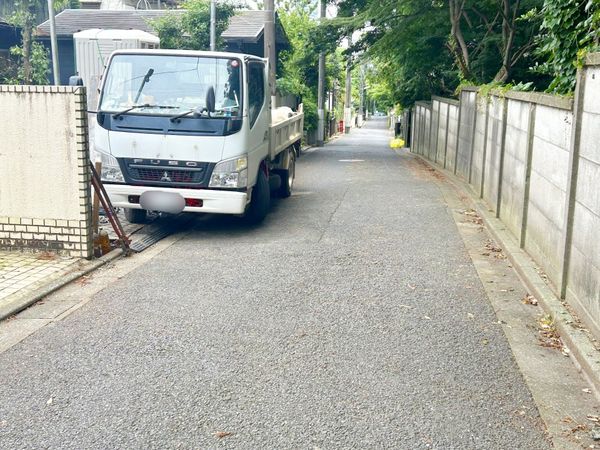 練馬区南大泉5丁目 新築戸建 A号棟 前面道路含む外観