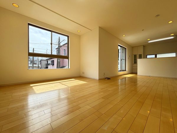 志木市柏町1丁目 戸建 リビング 志木市柏町1丁目 戸建 リビング