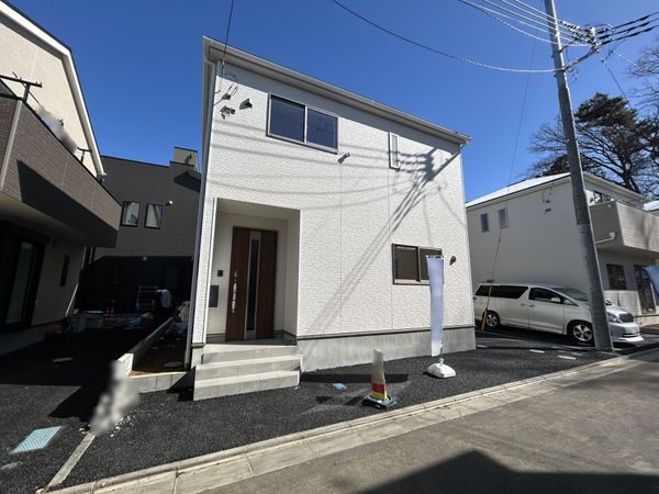 朝霞市宮戸3丁目新築戸建 3号棟 前面道路含む外観