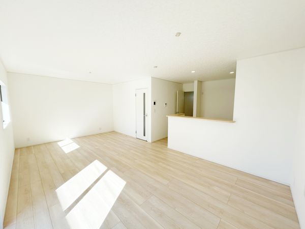 朝霞市宮戸3丁目新築戸建 4号棟 リビング