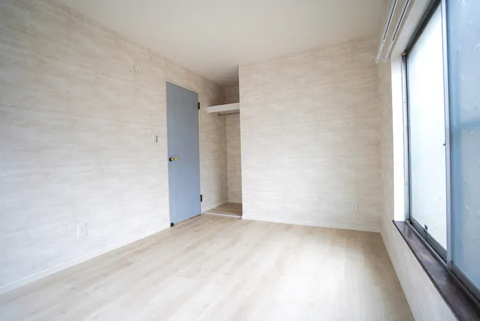 洋室(約6.0帖)(撮影日：2025年2月)