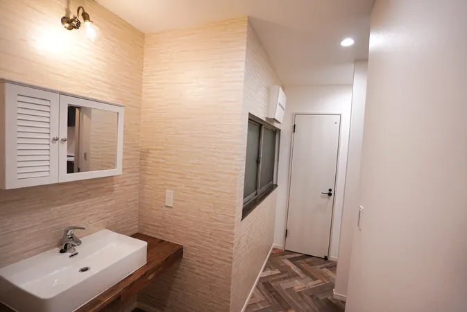 洗面室(撮影日：2025年2月)