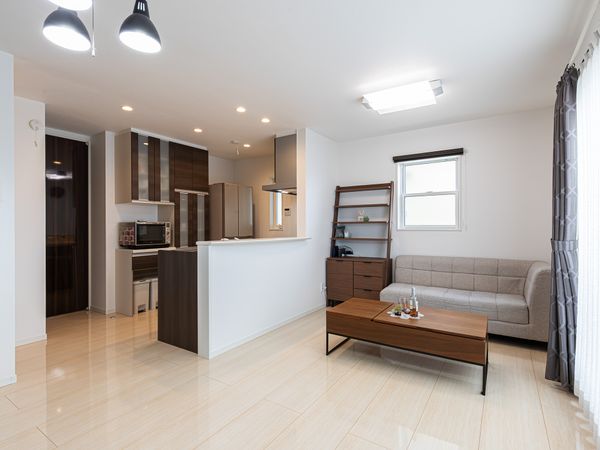 入間市大字下藤沢 戸建 リビング