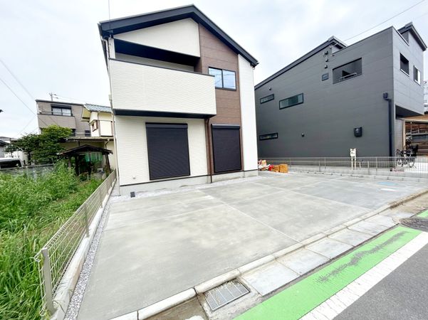 志木市本町2丁目新築戸建 駐車場
