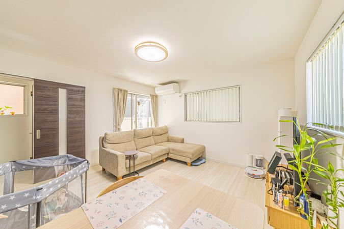 富士見市水谷東2丁目 戸建 リビング