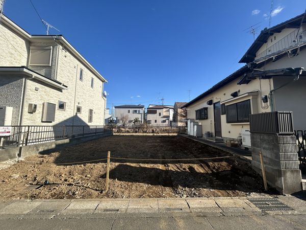 上尾市瓦葺 新築戸建 外観