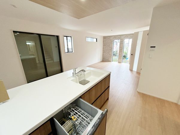 朝霞市根岸台1丁目 新築戸建 リビング 朝霞市根岸台1丁目 新築戸建 リビング