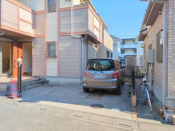 志木市中宗岡5丁目 中古戸建 駐車場