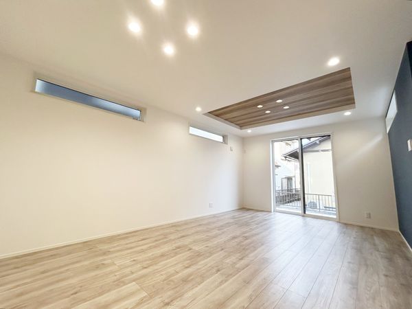 新座市野火止5丁目 新築戸建 リビング