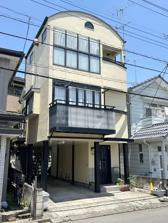 平成９年築の３階建て戸建住宅