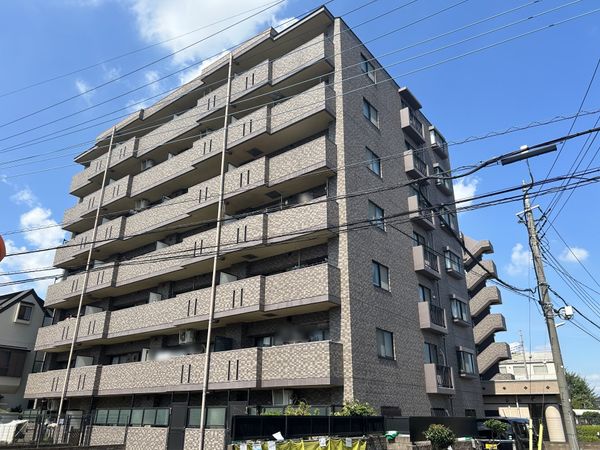レーベンハイム鶴瀬 外観
