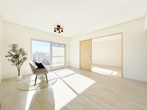 志木ニュータウン南の森弐番街 9号棟 リビング