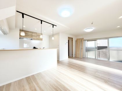 オリンポス新座志木 リビング