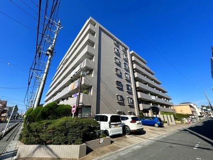 ハイホーム志木 A棟 外観