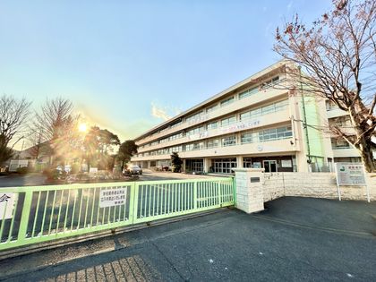 志木市立志木第二中学校（約850ｍ）