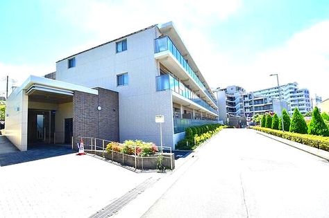 アンビシャス朝霞台 外観