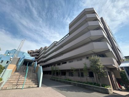 アーベイン朝霞エルディア 外観