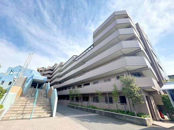 アーベイン朝霞エルディア 外観