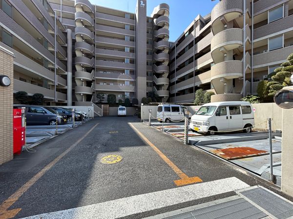 ベルポート朝霞台参番館 駐車場 ベルポート朝霞台参番館 駐車場