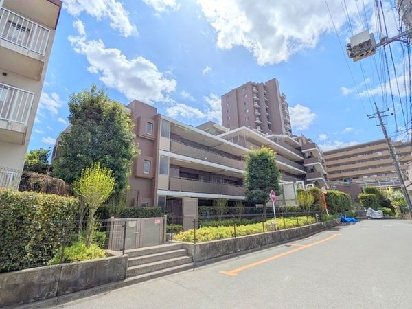 レーベンハイムひばりが丘 外観