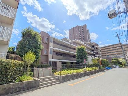 レーベンハイムひばりが丘 外観
