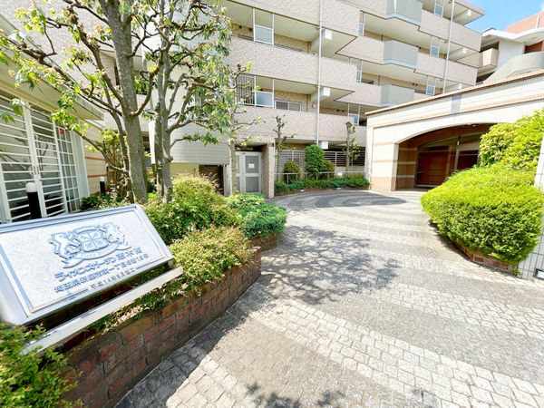ライオンズガーデン志木南 エントランス