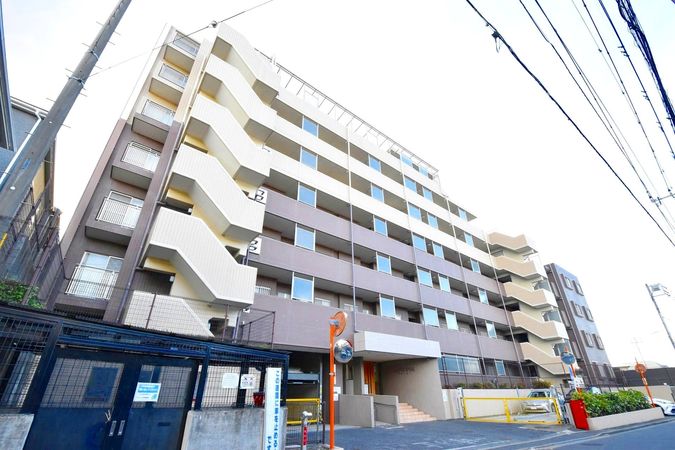 ラヴィドール志木 外観