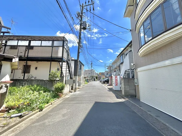 前面道路（西側）
