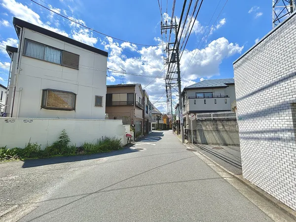 前面道路（東側）