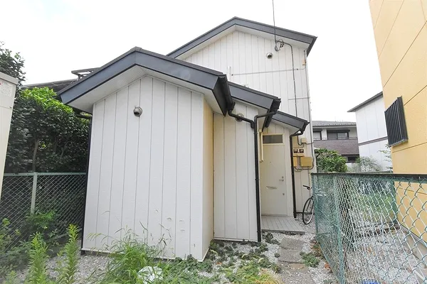 バス・トイレ別の１Ｒ４戸、満室稼働中。