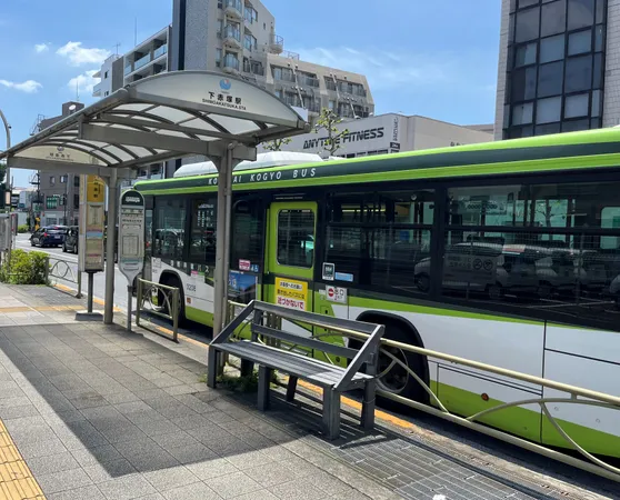 東武東上線「下赤塚」駅バス停（約270ｍ）