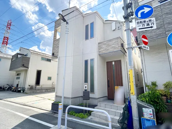 【外観（リフォーム前）】リフォーム後のお引渡しとなります。