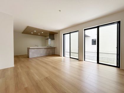 和光市南1丁目 戸建 4号棟 リビング