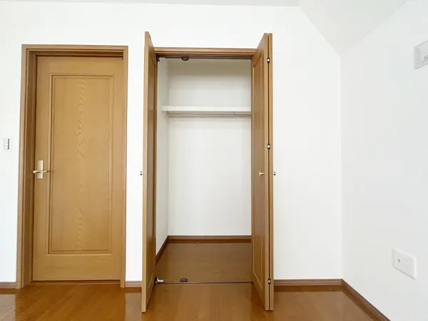 クローゼット（洋室約7帖）