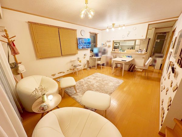 板橋区四葉1丁目戸建 リビング