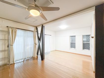 和光市下新倉3丁目戸建 リビング