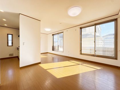 板橋区徳丸5丁目 中古戸建 リビング