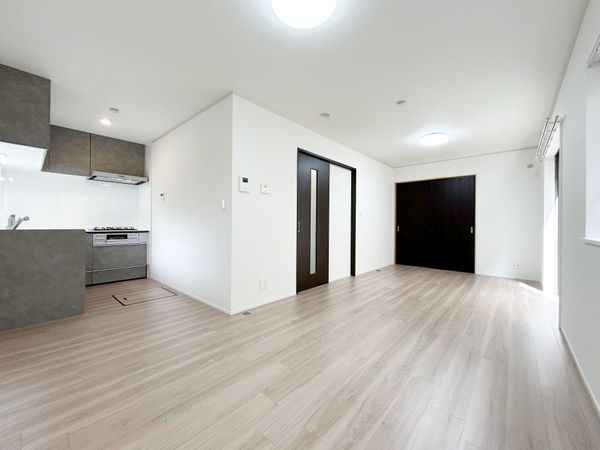 和光市下新倉4丁目 戸建 リビング