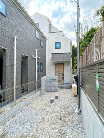 板橋区赤塚新町3丁目 戸建 A号棟 駐車場 板橋区赤塚新町3丁目 戸建 A号棟 駐車場