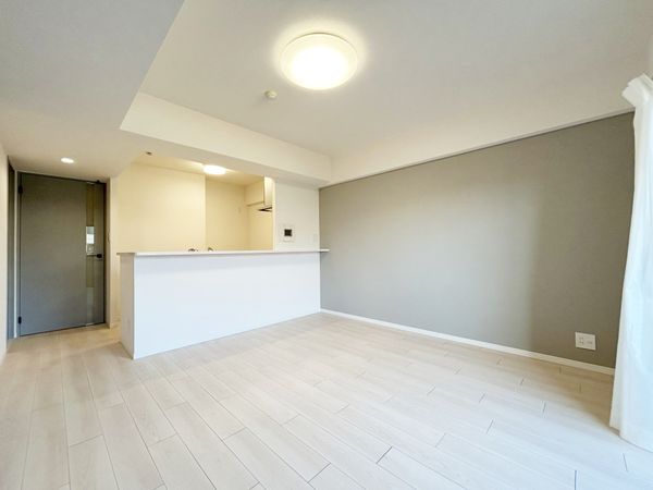 ライオンズマンション西高島平溝下公園弐番館 リビング