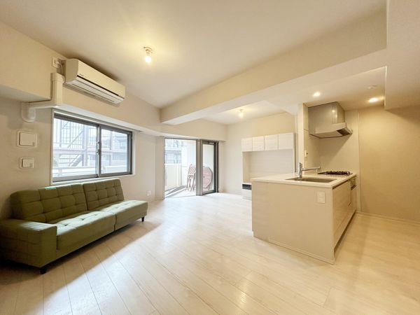 レーベン板橋赤塚 リビング