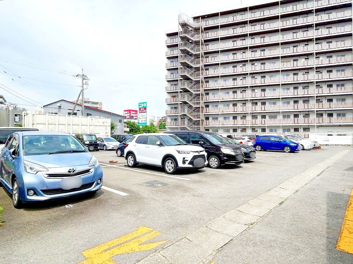 和光パークファミリア 駐車場 駐車場