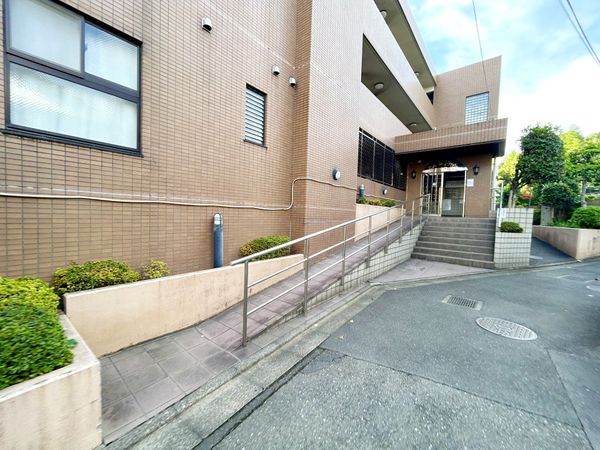 サンハイツ成増 エントランス サンハイツ成増 エントランス