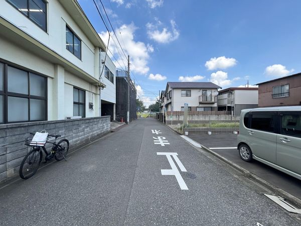 川越市東田町土地 前面道路含む外観 川越市東田町土地 前面道路含む外観