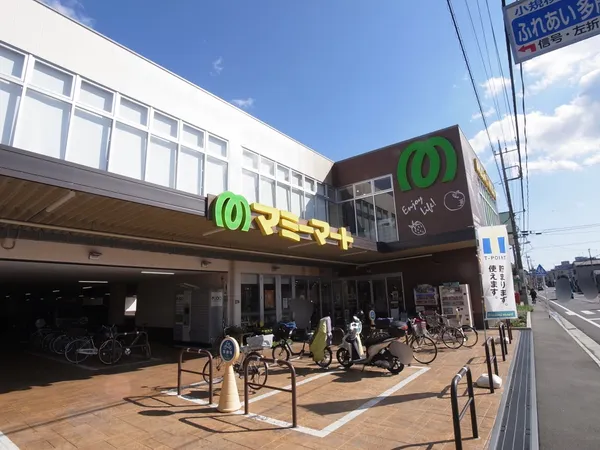 徒歩7分。