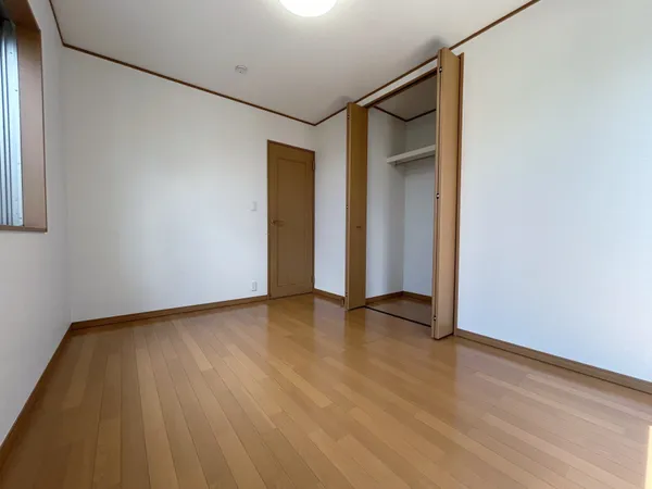 １階洋室約６帖