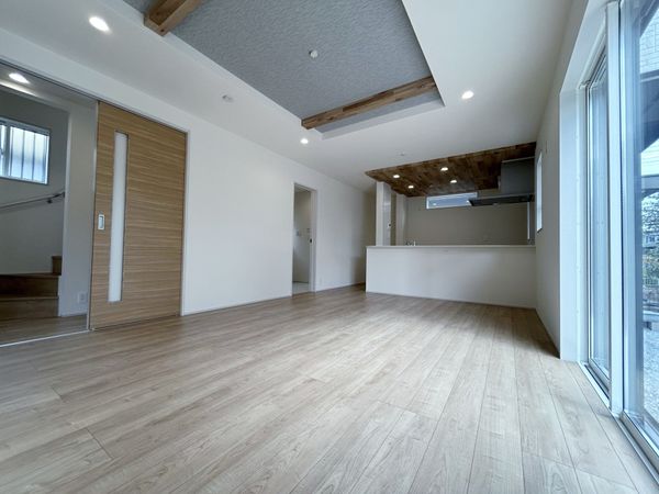 川越市霞ケ関東3丁目新築戸建 リビング