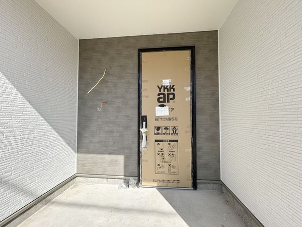 川越市砂新田5丁目新築戸建 玄関