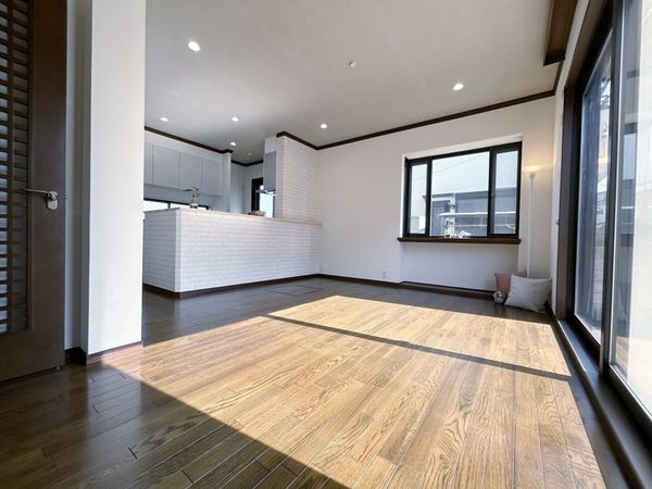 川越市大塚2丁目戸建 リビング